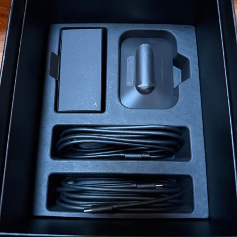 Peloton Guide AI Powered Personal Strength Training Device - Picture 9 of 10